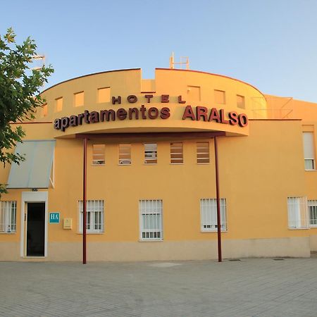 Hotel Apartamentos Aralso Sotillo Ла-Ластрілья Екстер'єр фото