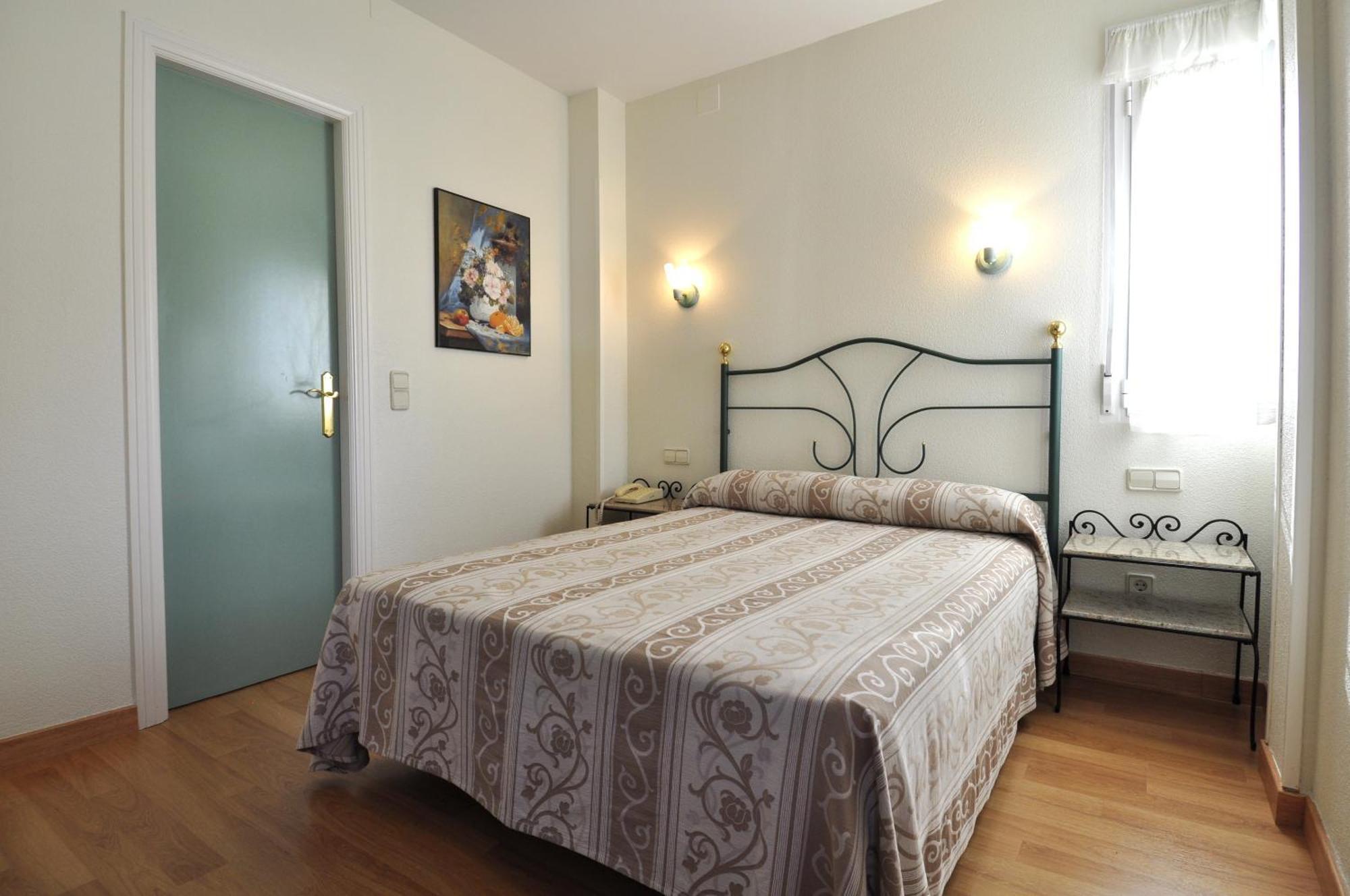 Hotel Apartamentos Aralso Sotillo Ла-Ластрілья Номер фото