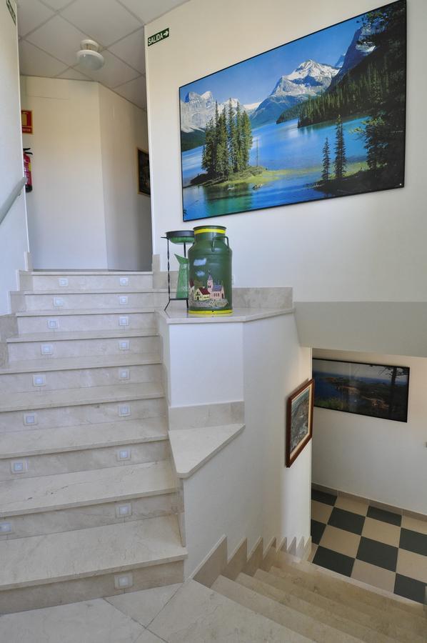 Hotel Apartamentos Aralso Sotillo Ла-Ластрілья Екстер'єр фото